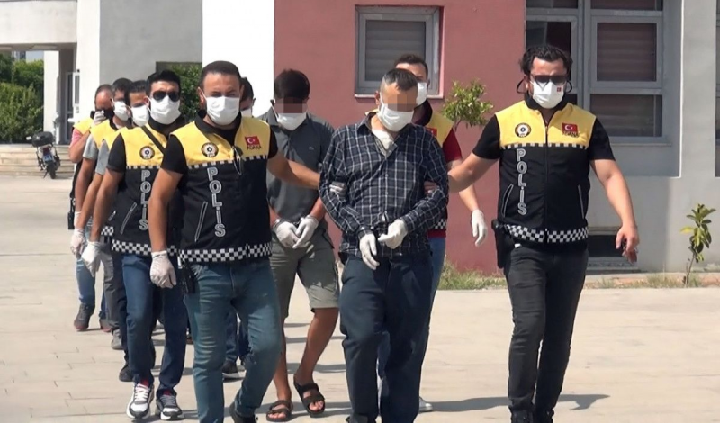 Adana'da otomobil ve motosiklet hırsızlığı yapan 6 kişi yakalandı